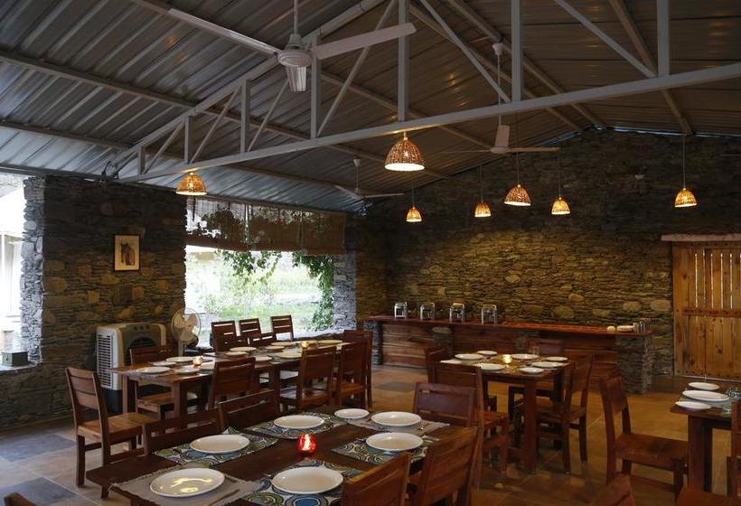 Resort Banyan By The Ganges 7