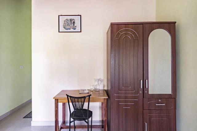 Hotel Quaint 2br Homestay For A Tranquil Vacation By Guesthouser 5