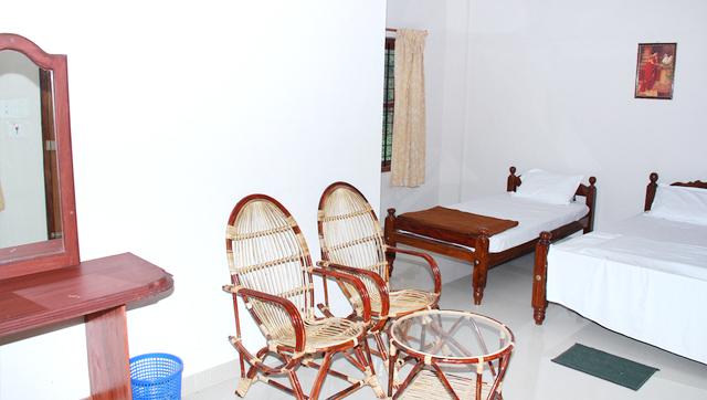 Hotel Budget Room In Pulpally By Guesthouser 12