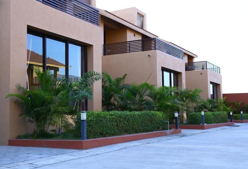 Arte Royal Castle Resort Rajkot 1