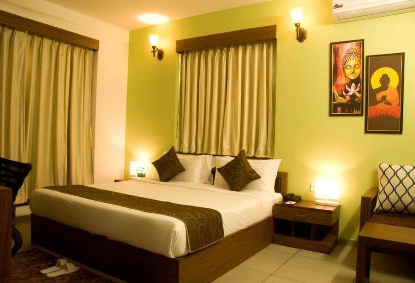 Arte Royal Castle Resort Rajkot 13