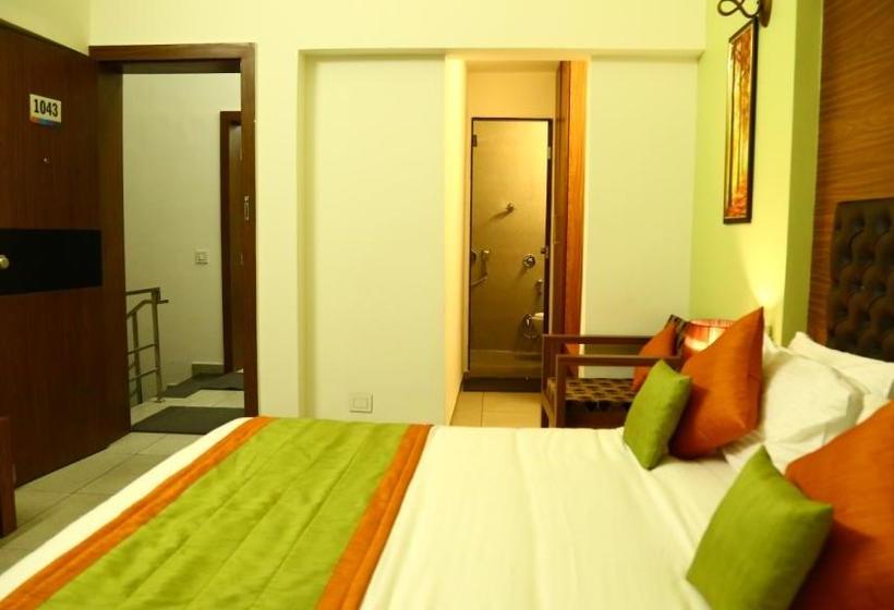 Arte Royal Castle Resort Rajkot 15