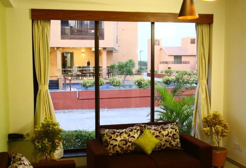 Arte Royal Castle Resort Rajkot 19