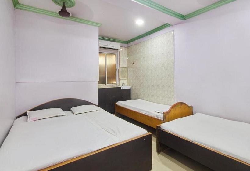 Hotel Central Guest House 5