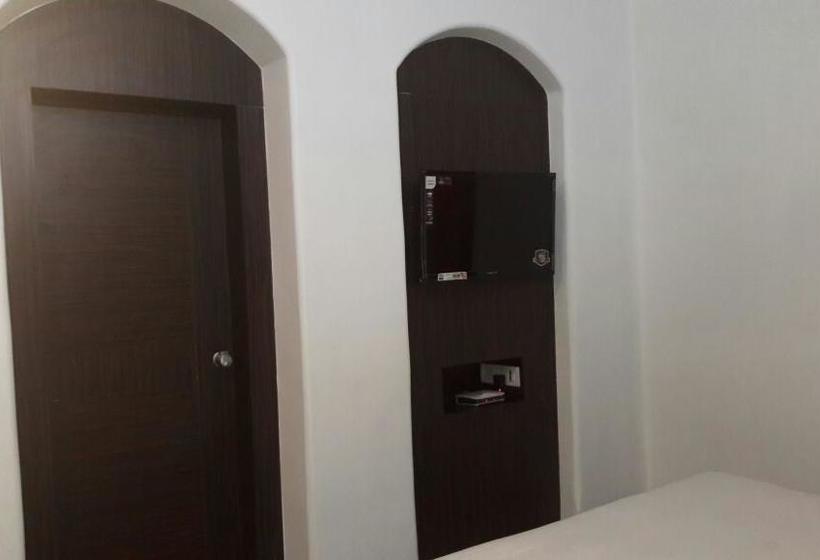 Hotel The Ritz Heritage 3