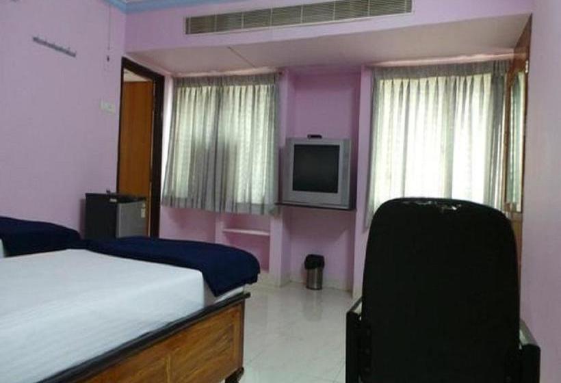 Hotel Royal Park Tanuku