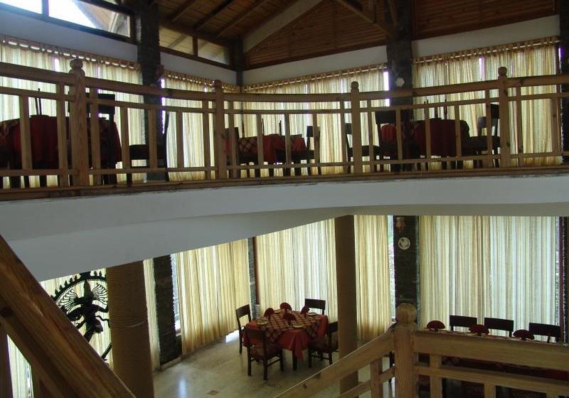 Resort Imperial Heights 18