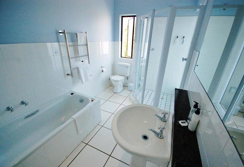 Bed and Breakfast Fourteenth Green Guest Lodge 2