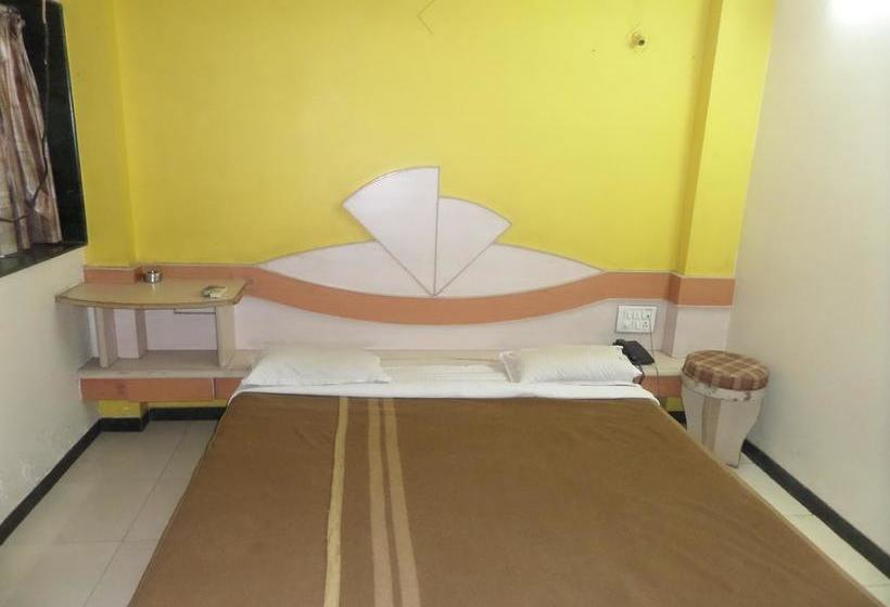 Hotel Deepali Executive 10