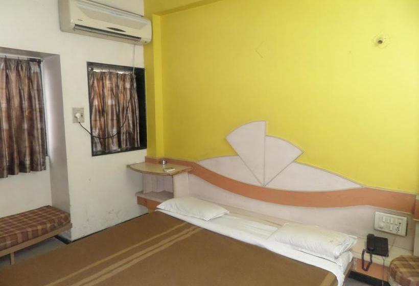 Hotel Deepali Executive 19