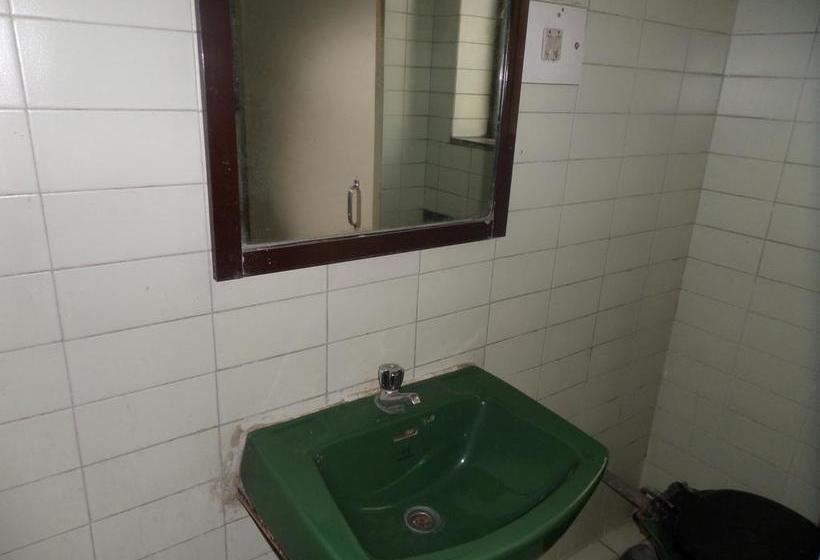 Hotel Deepali Executive 9