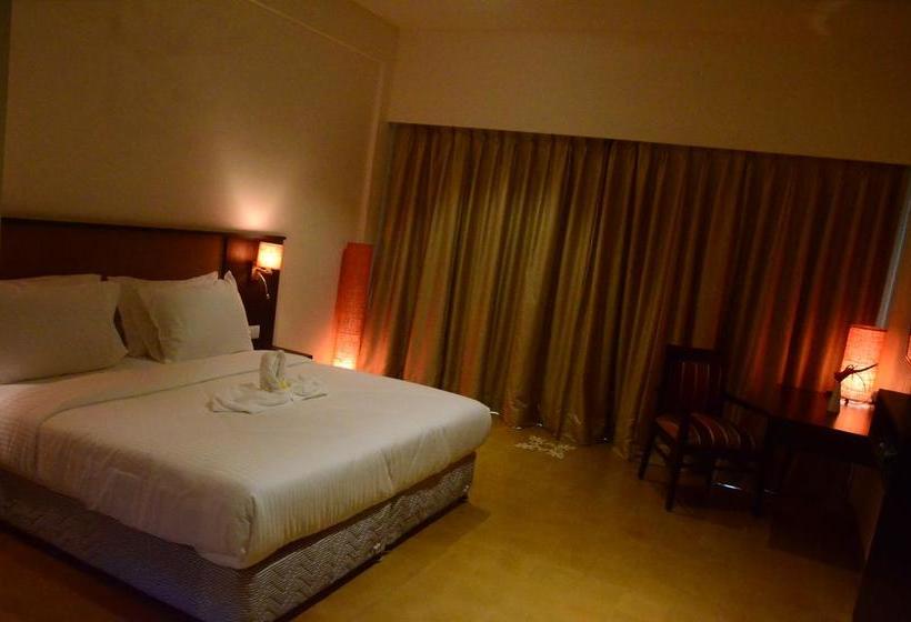 Resort Tropical Retreat 13