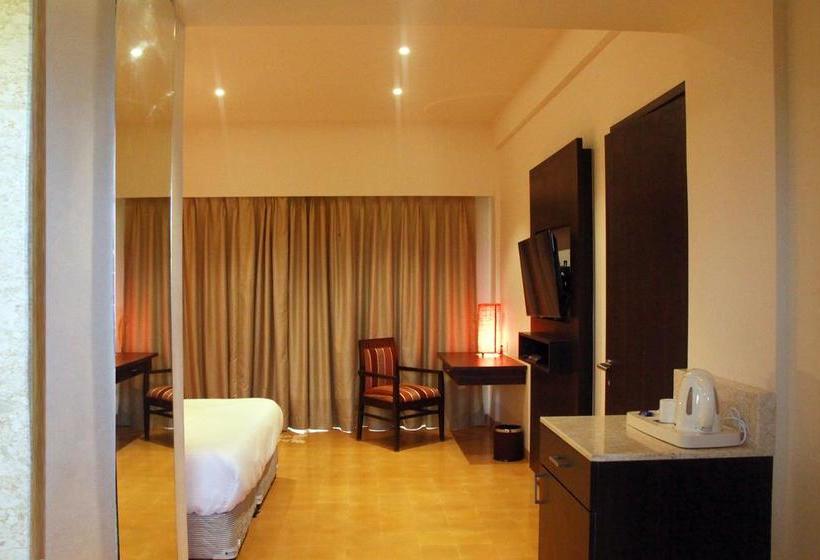 Resort Tropical Retreat 16