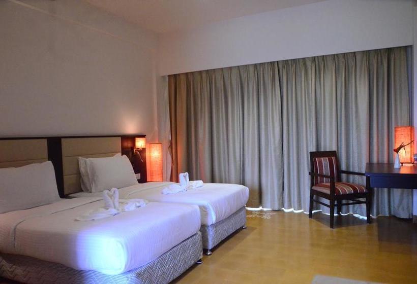 Resort Tropical Retreat 17