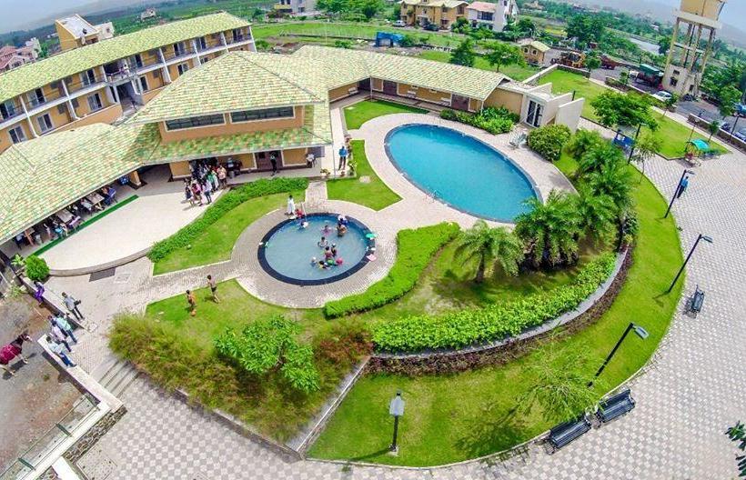 Hotel Qik Stay @ Grand Garden Resort 2