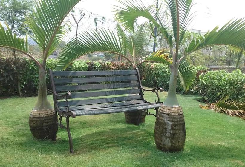 Resort Dew Drops Boutique Retreat 14