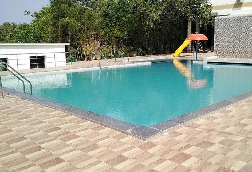 Resort Igatpuri Villas 12