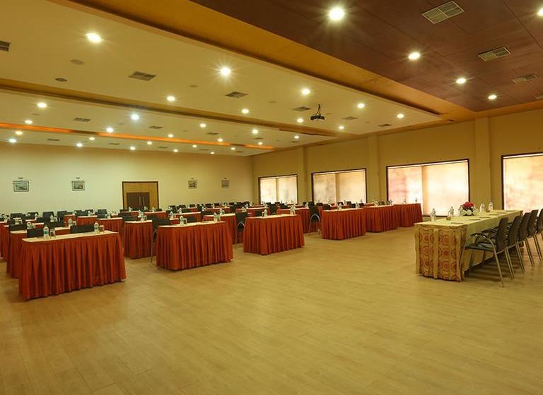 Mystic Valley Resort 13