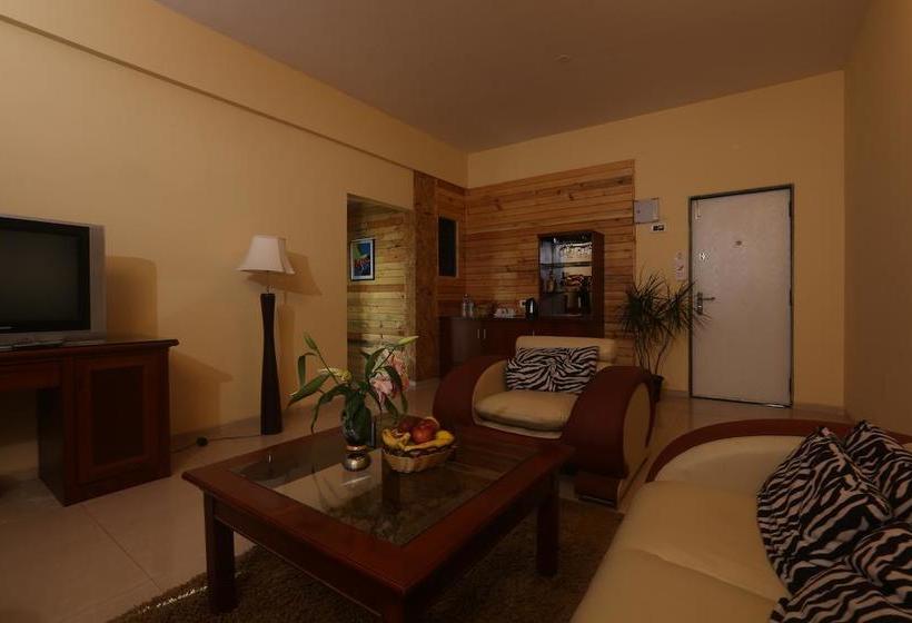 Mystic Valley Resort 5