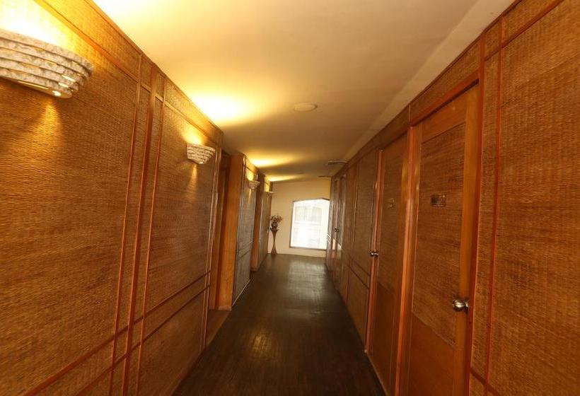 Mystic Valley Resort 9