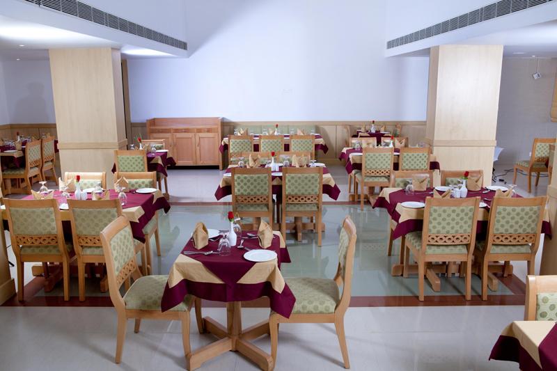 Hotel Pooram International 14