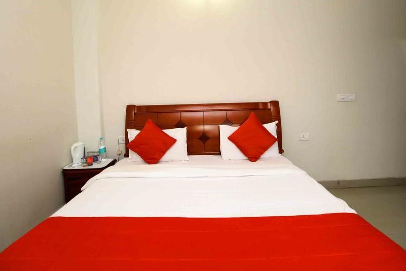 Hotel Airport Gateway 7