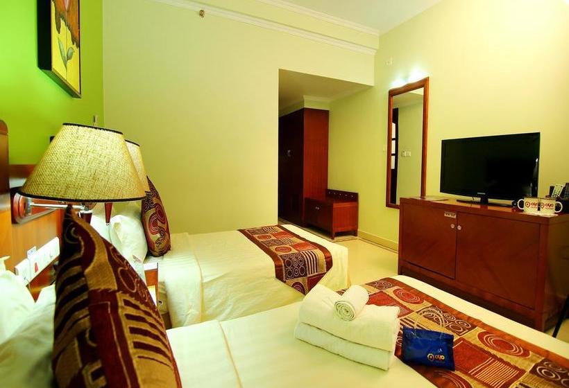 Hotel Oyo Elite Thrissur Guruvayur Highway 17