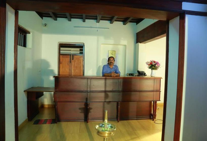 Hotel Gurukripa Heritage 10