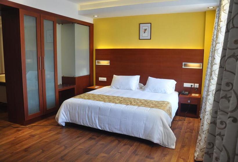 Hotel Niya Regency 10