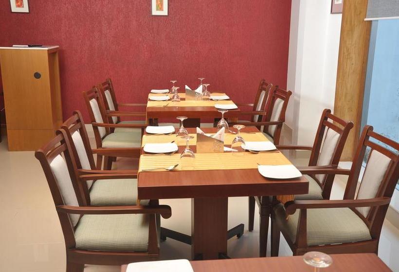 Hotel Niya Regency 8