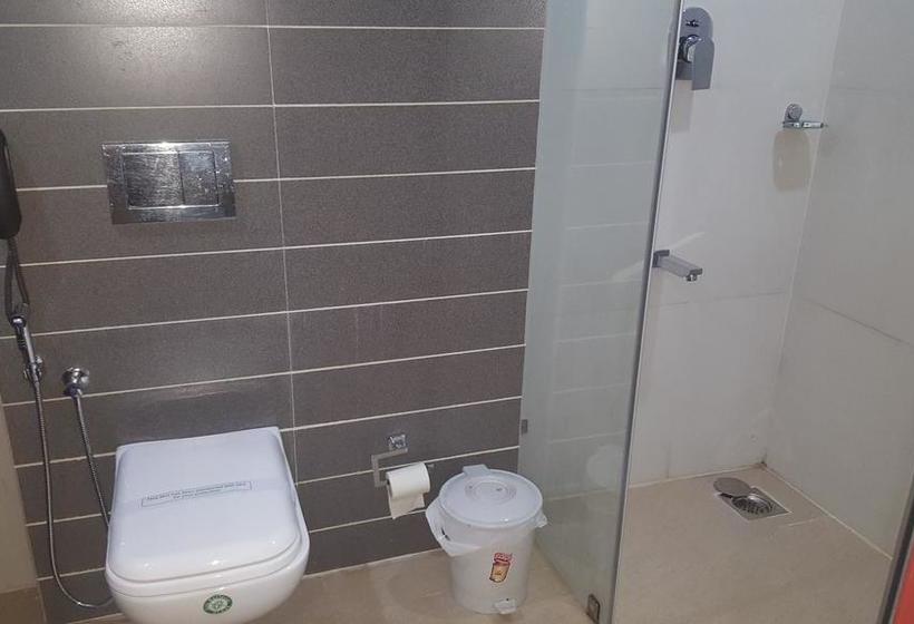 Hotel Sree Gokulam Residency 9