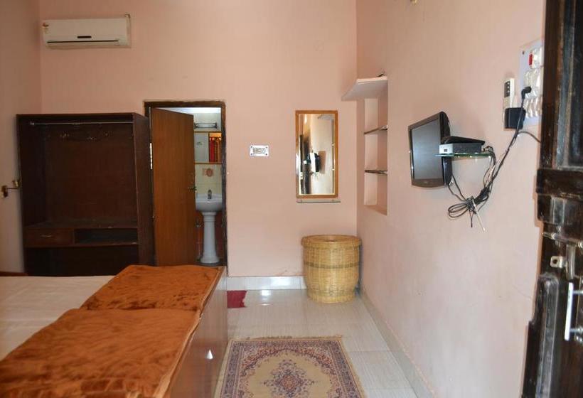 Hotel Bandhavgarh365 1