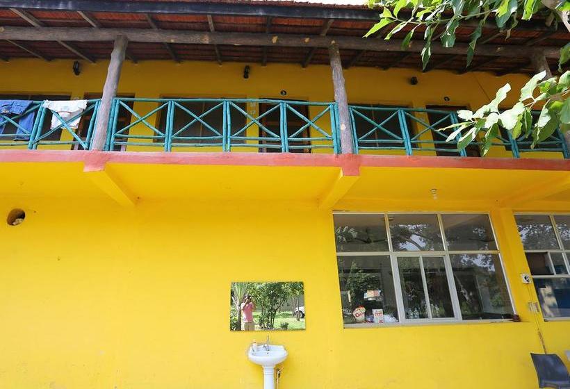 Hotel Bandhavgarh365 11