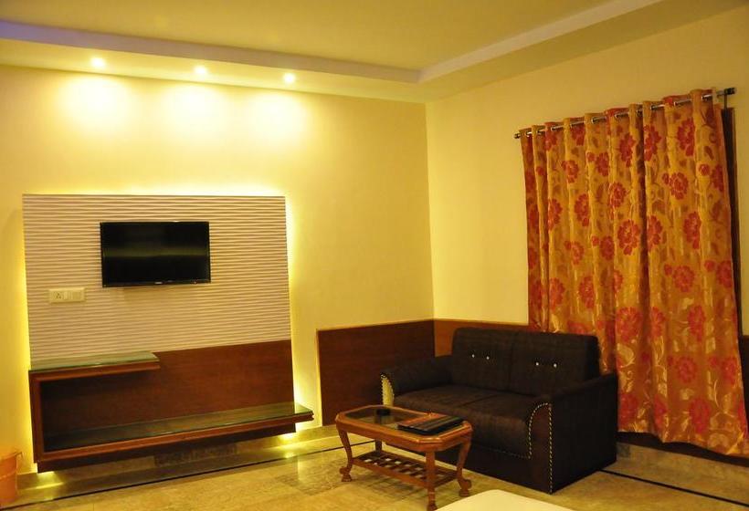 Hotel Basera Brij Bhoomi Vrindavan 17