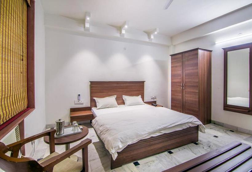 Hotel Bhakti Dhama Vrindavan