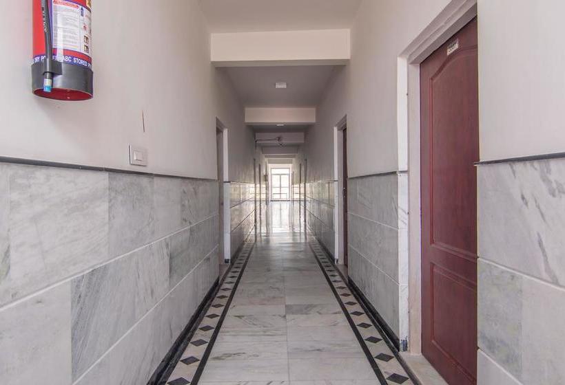 Hotel Bhakti Dhama 15