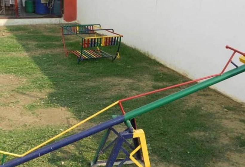 Hotel Shri Krishna Dham 17