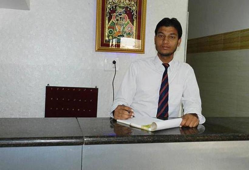 Hotel Shri Krishna Dham 6