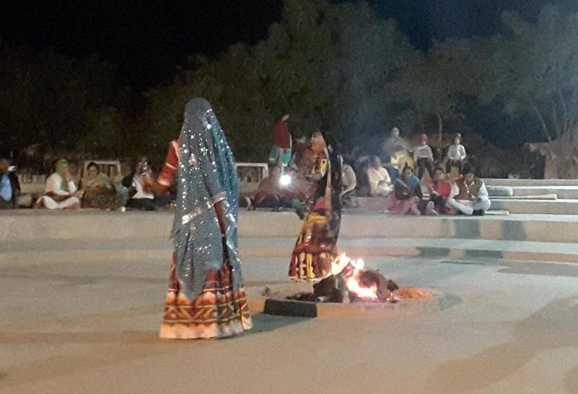 Resort Abu Safari Desert Camp 13