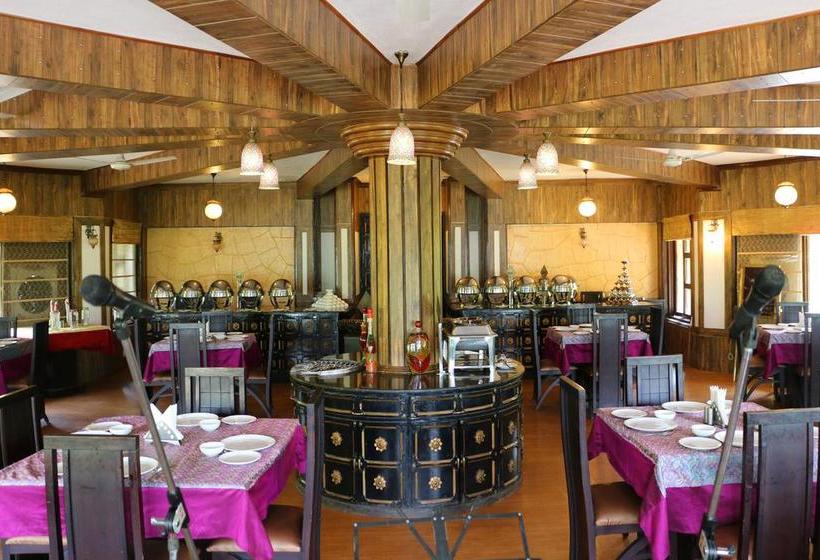 Resort The Lake Village 1