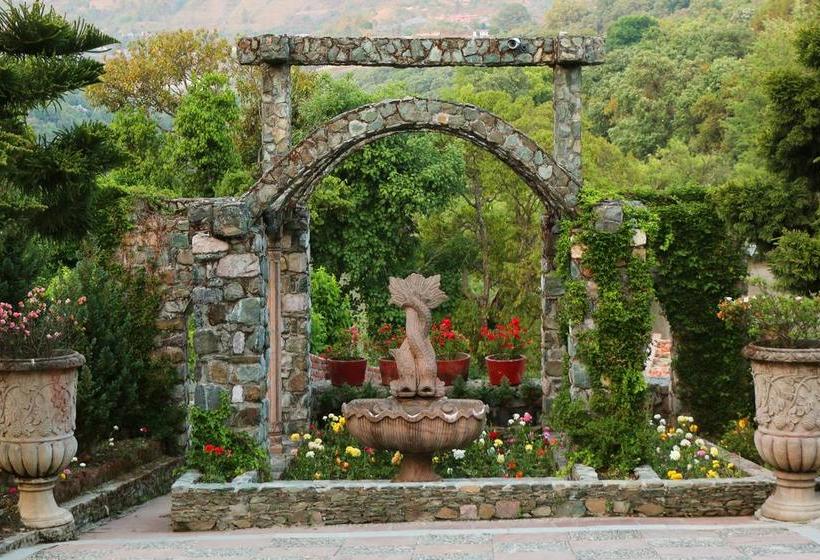 Resort The Lake Village 2