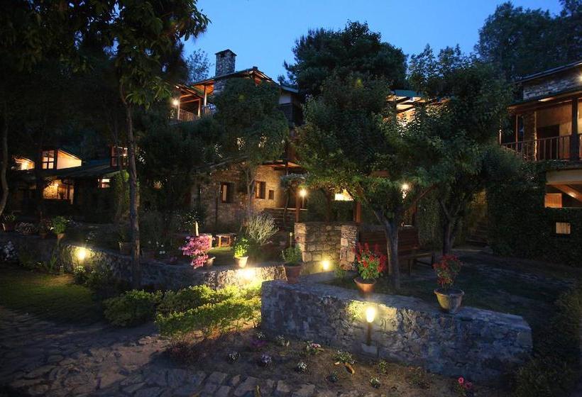 V Resorts Monolith 13