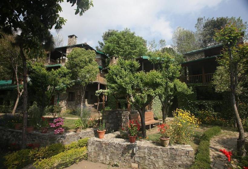 V Resorts Monolith 3