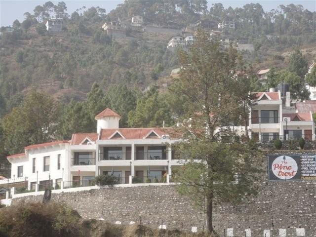 Hotel The Pine Crest Bhimtal