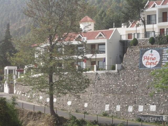 Hotel The Pine Crest 1