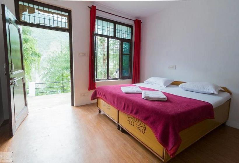 Hostel International Youth Club 11