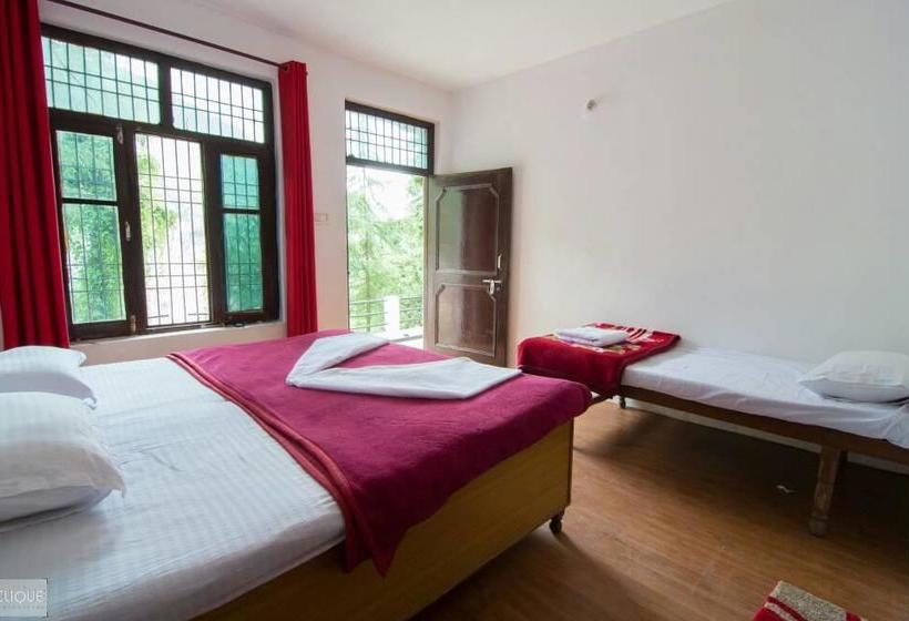 Hostel International Youth Club 13