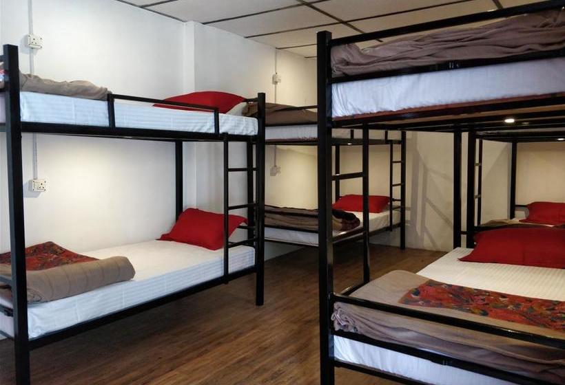 Hostel International Youth Club 5