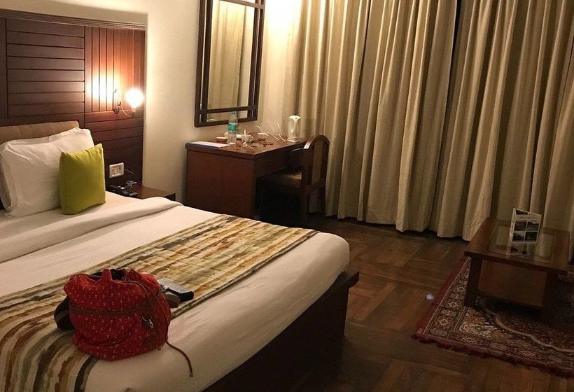 Aamod Blossoms Village Resort 10