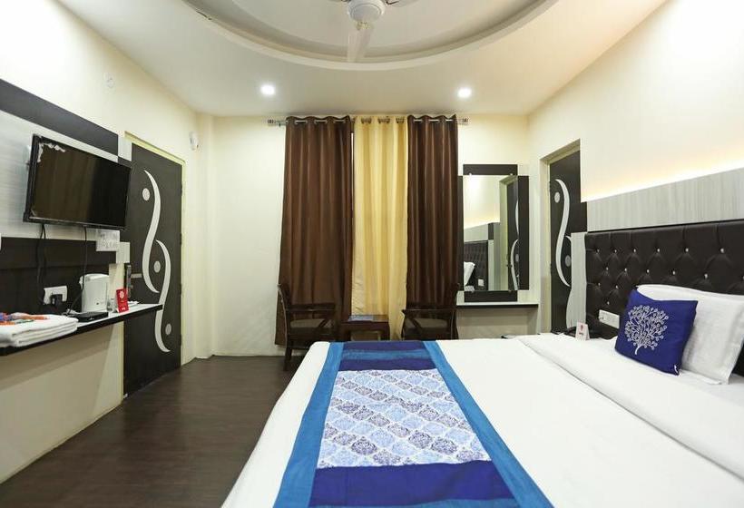 Hotel Oyo Rooms Naddi Sunset Point 10